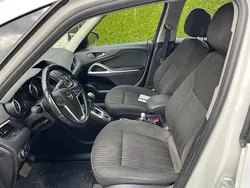 Vit Begagnad 2012 Opel Zafira Tourer Enjoy Minibuss | 75 000 kr (Bra pris)