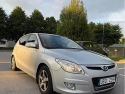 Silver Begagnad 2009 Hyundai i30 Halvkombi | 16 000 kr (Superpris)