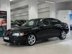 Svart Begagnad 2008 Volvo S60 Sedan | 99 900 kr