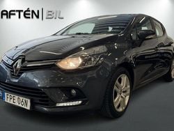 Grå Begagnad 2019 Renault Clio IV Zen Halvkombi | 99 800 kr (Marknadspris)