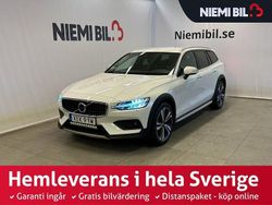 Vit Begagnad 2020 Volvo V60 CC Kombi | 289 900 kr (Marknadspris)