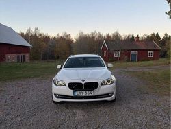 Vit Begagnad 2012 BMW 520 Kombi | 65 000 kr (Marknadspris)