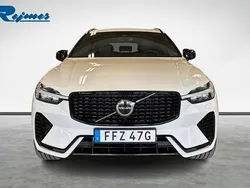 Vit Begagnad 2022 Volvo XC60 R-Design SUV | 419 800 kr (Marknadspris)