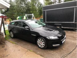 Svart Begagnad 2019 Jaguar XF Sedan | 225 000 kr