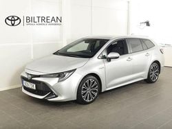 Silver metallic Begagnad 2019 Toyota Corolla Style Kombi | 194 900 kr (Marknadspris)