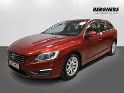 Röd Begagnad 2014 Volvo V60 Kombi | 169 900 kr (Lite dyr)