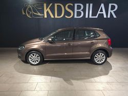 Brun Begagnad 2015 VW Polo Comfortline Halvkombi | 125 000 kr (Marknadspris)