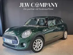 Grön Begagnad 2017 Mini Cooper Halvkombi | 144 900 kr (Marknadspris)