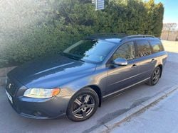 Grå Begagnad 2008 Volvo V70 Momentum Kombi | 49 900 kr (Bra pris)