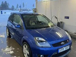 Blå Begagnad 2006 Ford Fiesta ST Halvkombi | 34 000 kr (Lite dyr)