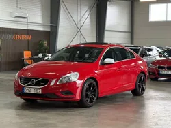Röd Begagnad 2012 Volvo S60 R-Design Momentum Sedan | 89 900 kr (Bra pris)