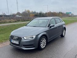 Begagnad 2016 Audi A3 Sportback Attraction Halvkombi | 119 900 kr (Marknadspris)