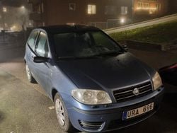 Begagnad 2004 Fiat Punto Active Halvkombi | 6 500 kr