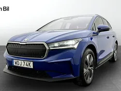 Blå Begagnad 2023 Skoda Enyaq iV SUV | 429 500 kr (Marknadspris)