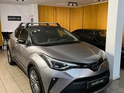 Mörkgrå (grå) Begagnad 2021 Toyota C-HR Executive SUV | 279 000 kr (Marknadspris)