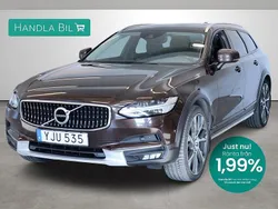 Mörkbrun Begagnad 2017 Volvo V90 CC Inscription Kombi | 339 900 kr (Marknadspris)
