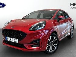 Röd (red) Begagnad 2022 Ford Puma ST-Line SUV | 219 900 kr (Bra pris)