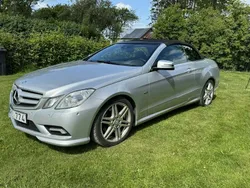 Silver Begagnad 2011 Mercedes E250 AMG Cab | 240 000 kr