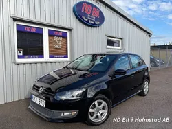 Svart Begagnad 2010 VW Polo Halvkombi | 64 900 kr (Marknadspris)