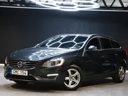 Grå Begagnad 2015 Volvo V60 Momentum Kombi | 134 900 kr (Bra pris)