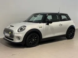 Silver Begagnad 2020 Mini Cooper SE Halvkombi | 178 500 kr