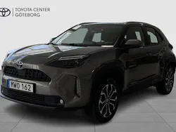 Grön Begagnad 2022 Toyota Yaris Cross Active SUV | 269 900 kr (Marknadspris)