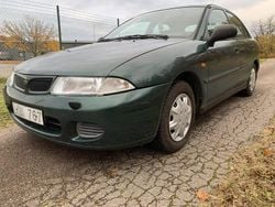 Begagnad 1998 Mitsubishi Carisma Sedan | 20 000 kr