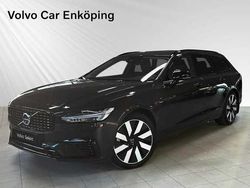 Grå Begagnad 2024 Volvo V90 Plus Kombi | 489 900 kr (Marknadspris)
