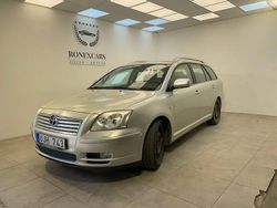 Silver Begagnad 2003 Toyota Avensis Kombi | 19 900 kr (Superpris)