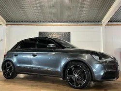 Grå Begagnad 2014 Audi A1 Sportback Sport Halvkombi | 99 900 kr (Lite dyr)