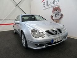 Silver Begagnad 2006 Mercedes C180 Sportkupé | 79 000 kr (Lite dyr)
