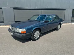 Blå Begagnad 1992 Volvo 940 Sedan | 69 900 kr