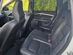 Vit Begagnad 2016 Volvo V70 Standard Kombi | 109 000 kr (Bra pris)
