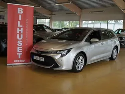 Silver Begagnad 2022 Toyota Corolla Active Kombi | 229 900 kr (Marknadspris)