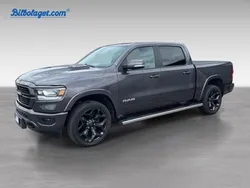 Svart Begagnad 2019 RAM 1500 Pickup | 579 000 kr (Marknadspris)
