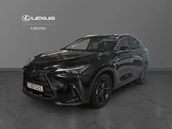 Svart Begagnad 2025 Lexus NX450h+ Executive Line SUV | 639 900 kr (Marknadspris)