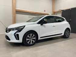 Vit Ny 2024 Mitsubishi Colt Invite Halvkombi | 229 900 kr (Lite dyr)