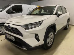 Vit Begagnad 2020 Toyota RAV4 Hybrid Active SUV | 304 900 kr (Marknadspris)