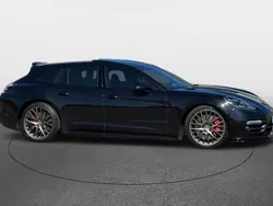 Svart Begagnad 2017 Porsche Panamera Turbo Sport Turismo Sedan | 799 900 kr (Marknadspris)