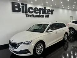 Vit Begagnad 2021 Skoda Octavia G-TEC Style Kombi | 129 900 kr (Bra pris)