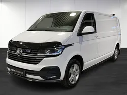 Vit Begagnad 2021 VW Transporter Van | 239 920 kr