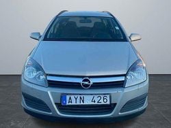 Grå Begagnad 2006 Opel Astra Kombi | 27 900 kr (Marknadspris)
