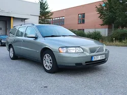 Ljusgrön (grön) Begagnad 2006 Volvo V70 Business Edition Kombi | 34 700 kr (Marknadspris)