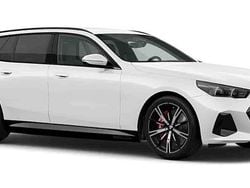Vit Ny 2026 BMW i5 Kombi | 849 200 kr (Marknadspris)