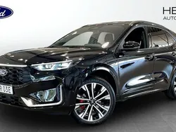 Svart Ny 2024 Ford Kuga Business Edition SUV | 587 800 kr