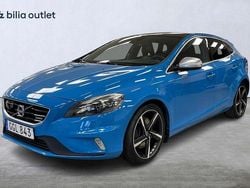 Blå Begagnad 2013 Volvo V40 R-Design Kombi | 149 900 kr (Marknadspris)