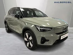 Grön Begagnad 2024 Volvo XC40 Plus SUV | 449 500 kr (Superpris)