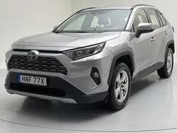 Silver Begagnad 2021 Toyota RAV4 Active SUV | 311 000 kr
