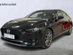 Svart Begagnad 2020 Mazda 3 Halvkombi | 229 000 kr (Marknadspris)