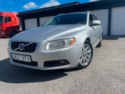 Ljusgrå (grå) Begagnad 2011 Volvo V70 Momentum Kombi | 69 900 kr (Bra pris)